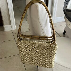Vintage 1970s EUC macramé purse with large handles